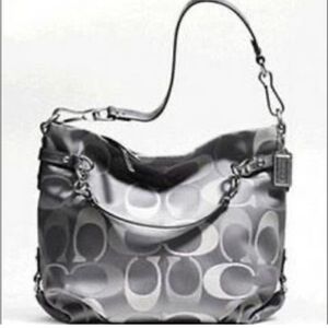 🎁Perfect Gift🎁LIKE NEW! Y2K Coach Brooke satin C’ Jacquard trending monogram